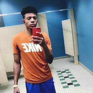 Meet your Posher, Donte